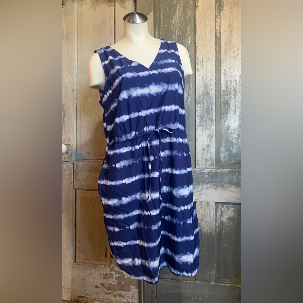 EUC Eddie Bauer Purple and White Tie-Dye Sleeveless Dress size M